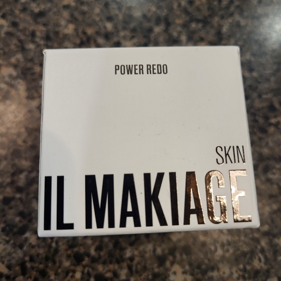 IL MAKIAGE Skincare Set - Brand New - Picture 6 of 12